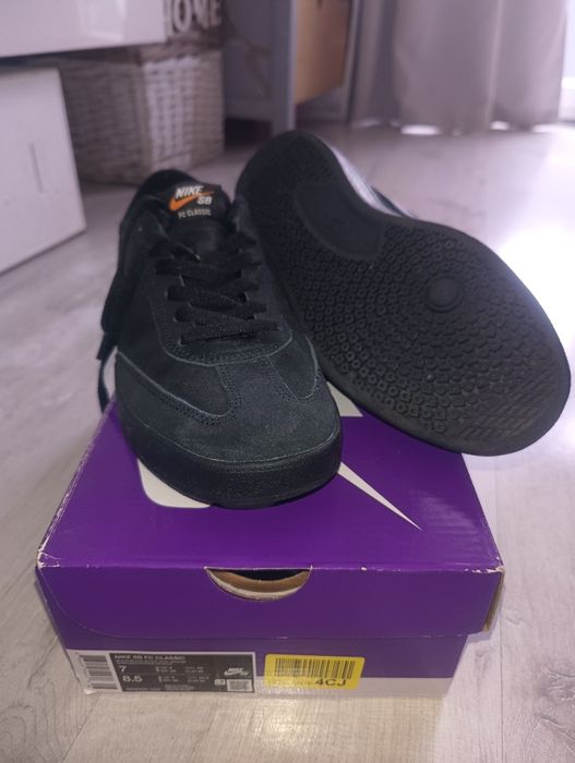 Nike SB fc classic, r.40, czarne