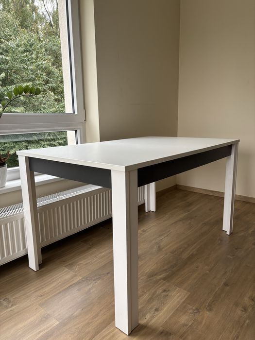 Stol rozkladany