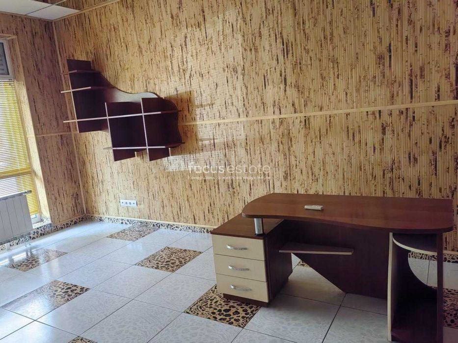 Без%. Приміщення 108м2 для косметичних послуг. Оболонська Набережна