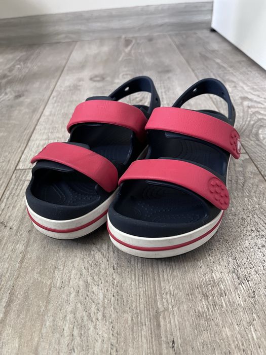 Sandały crocs rozm. J1 (32/33) stan bardzo dobry