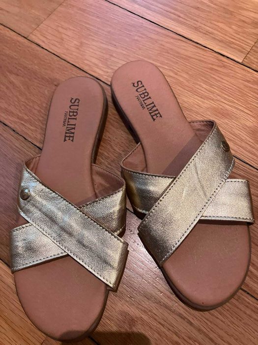 Sandálias/Chinelo em excelente estado, 6€/par, 10€ dois pares