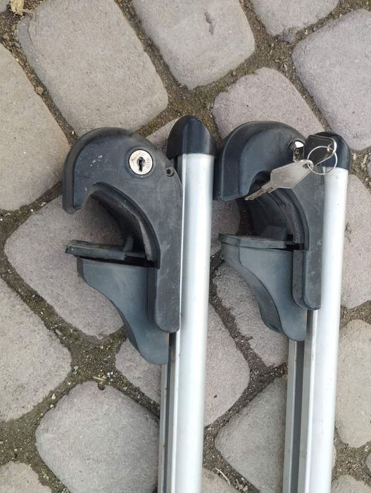 Продам Багажник Поперечки   На Кришу