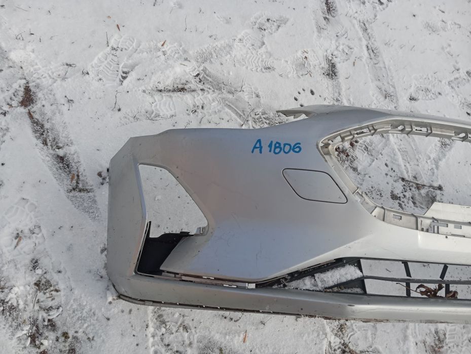 Zderzak przedni przód Ford Focus MK4 Oryginał