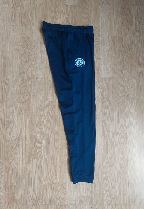 Dresy treningowe Chelsea Londyn 22/23 r. 147 - 158 cm 12-13 Lat