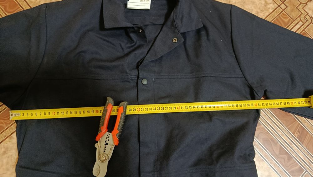 Комбинезон з рукавами 54 розмір, новий.Комбинезон з рукавами 54 розмір