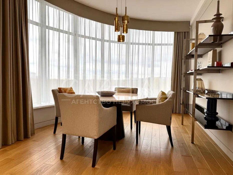 Оренда 2к квартири у преміум ЖК Riviera Riverside Раїси Окіпної Київ