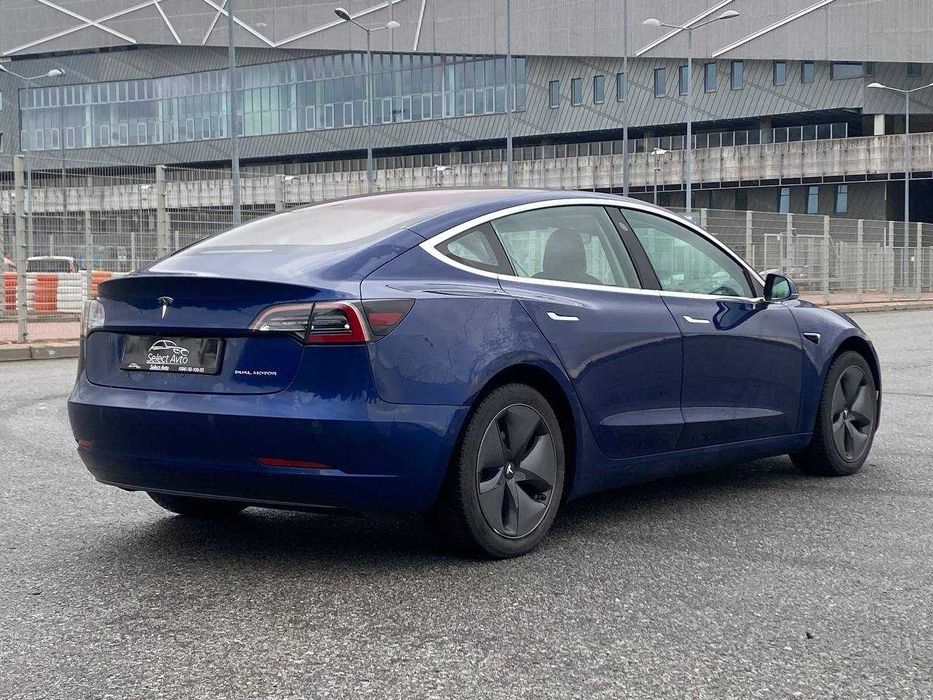 Tesla Model 3 2018