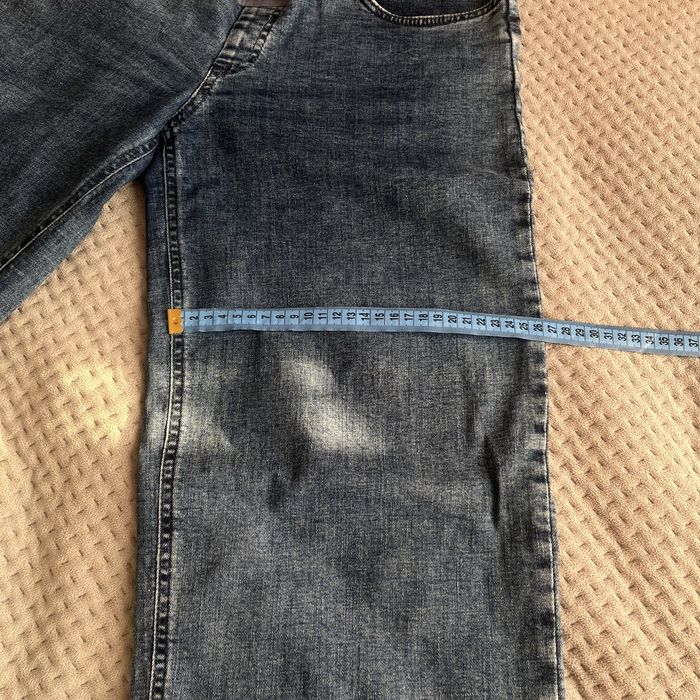 Джинси для вагітних з трикотажним поясом.