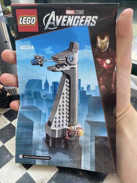 LEGO Marvel 40334 Avengers Tower Limited Edition
