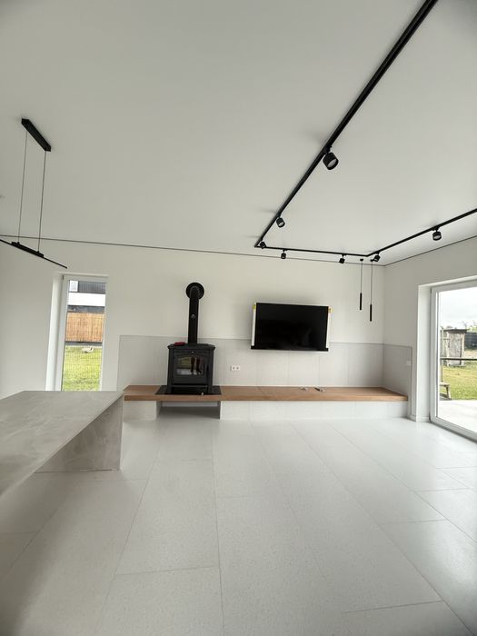 Продажа готового дома с.Осещина КМ Межріччя