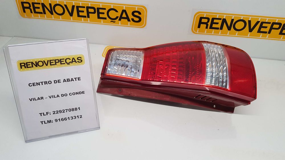 Farolim direito HYUNDAI Matrix (FC)