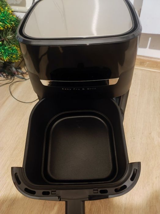 Продам аерофритюрниця Tefal Easy Fry Mega об'ємом 7,5 л.