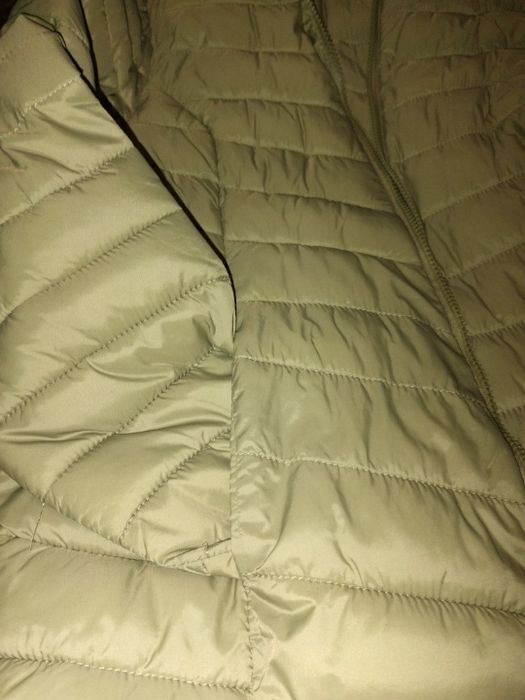 Весняна курточка куртка жіноча