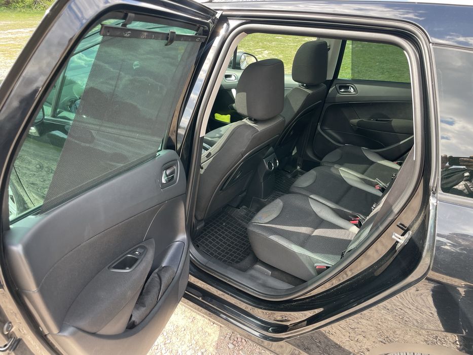Peugeot (Пежо) 308sw 1.6 дизель 2011