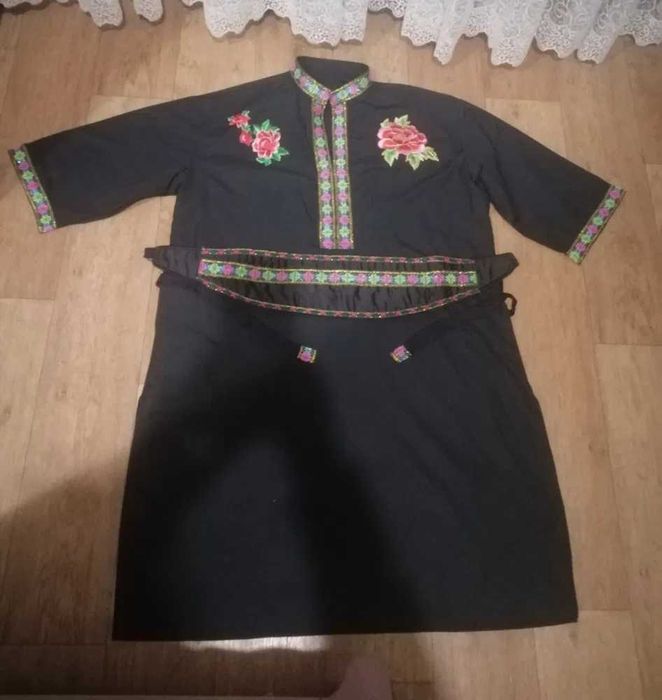 Продам сукню вишиванку