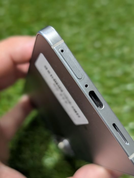 Samsung galaxy s25 edge  12/256GВ (21831)