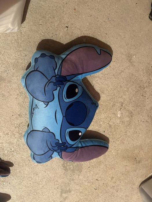 Stitch bonecos livros