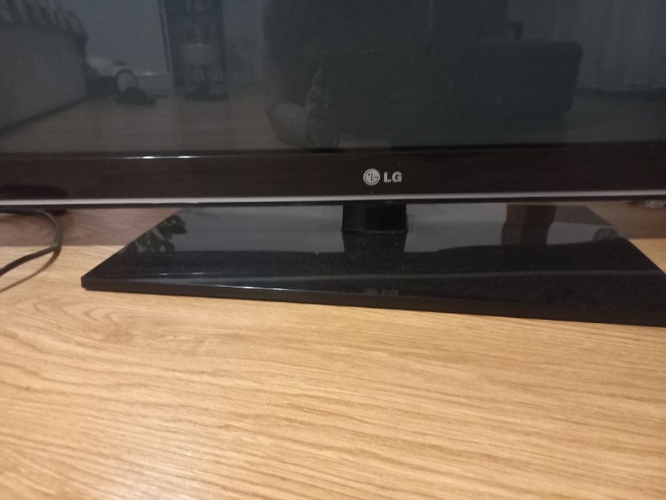 Sprzedam  telewizor  LG 50 cali stan bardzo dobry.