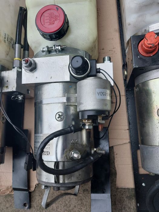 Гидроборт маслостанция 24в Bär Cargolift Sorensen MBB PALFINGER Daut