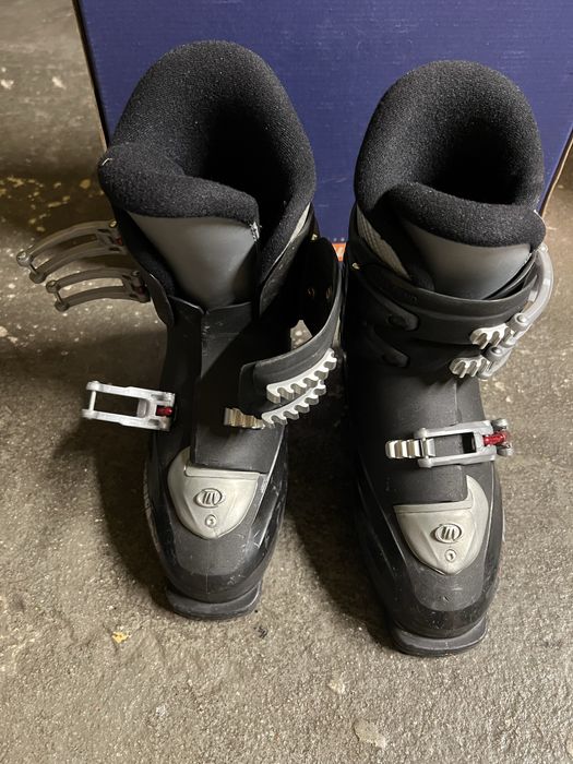 Buty narciarskie dziecięce Tecnica rozmiar 22 skorupa 265 mm