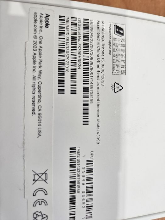 Iphone 15 128 gb stan idealny  bez rys