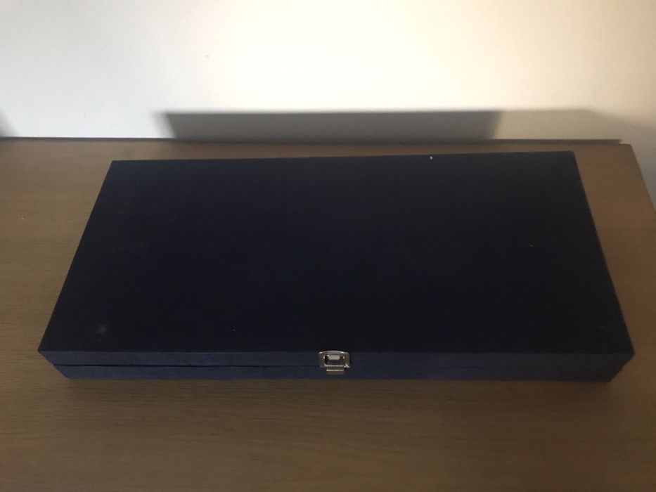 Conjunto torteira porcelana + talheres