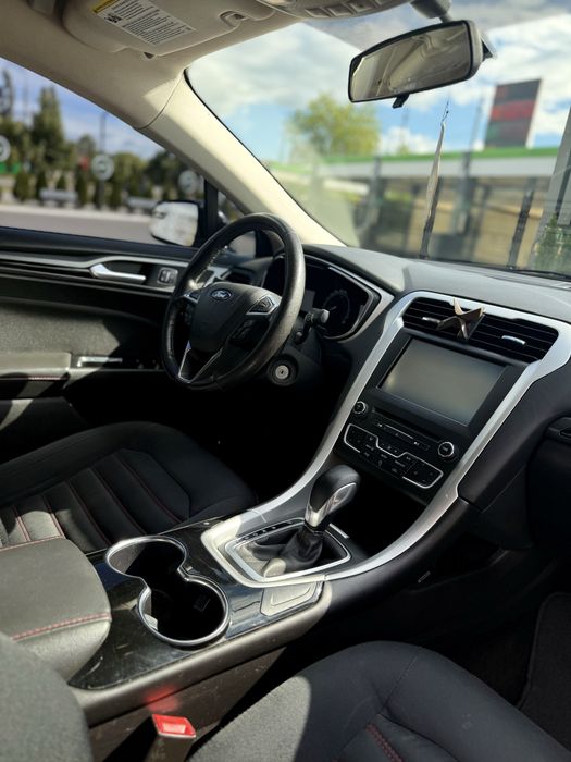 Продам Ford Fusion 2015 2.5 л газ/бензин
