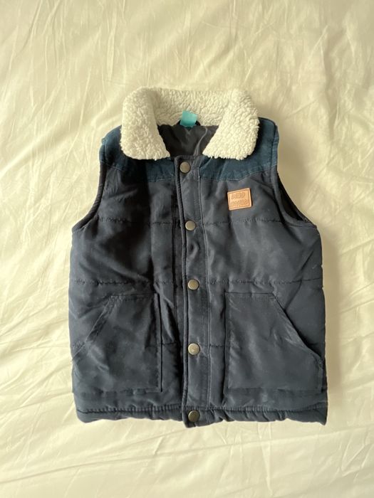 Bezrekawnik granatowy r. 104