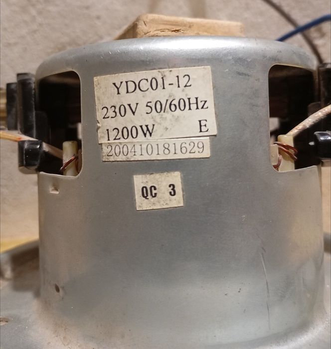 Двигун для Пилососа