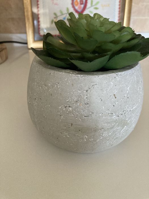 Vaso artificial em cerâmica