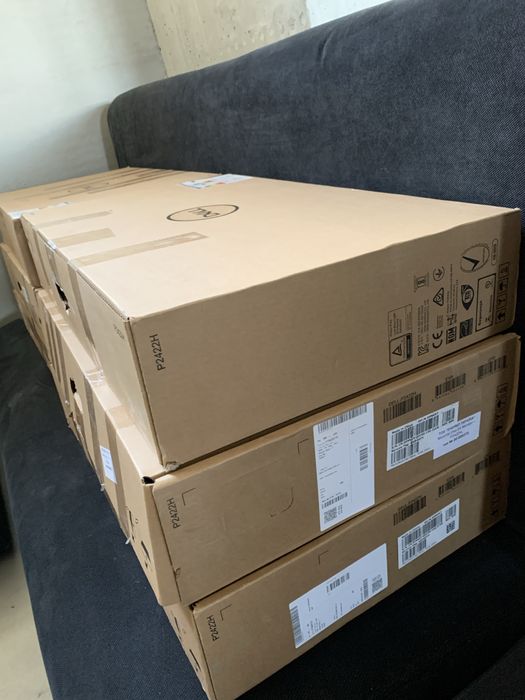 РОЗПРОДАЖ моніторів DELL  P2422H