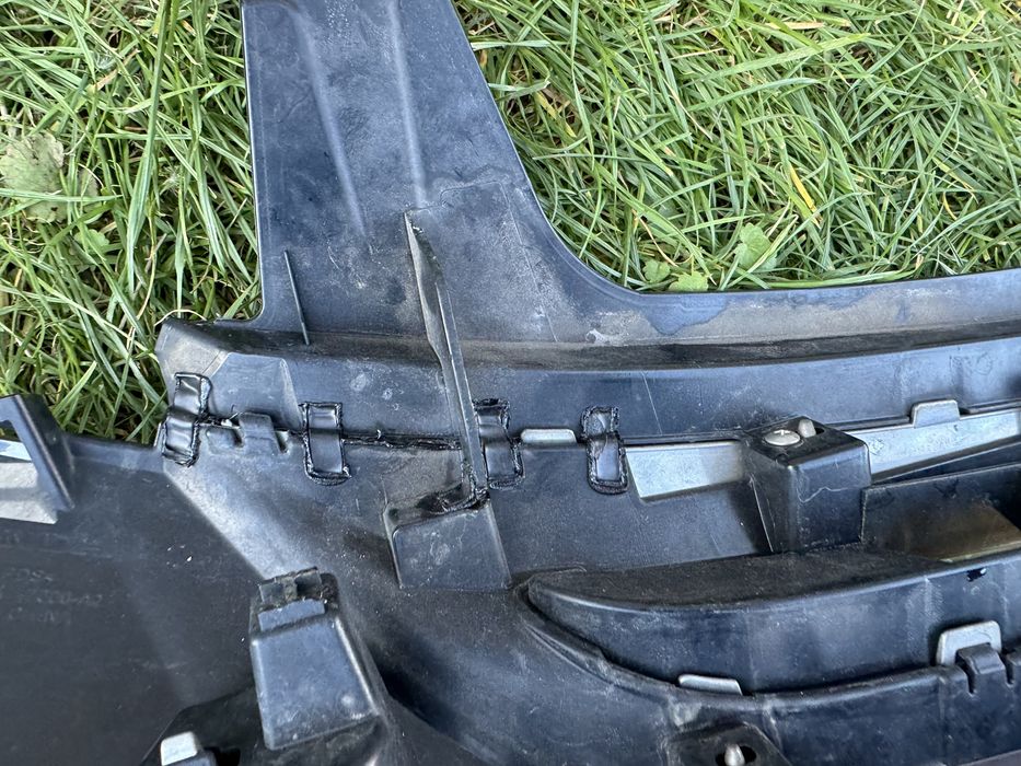 honda crv решітка радіатора 2015-2018