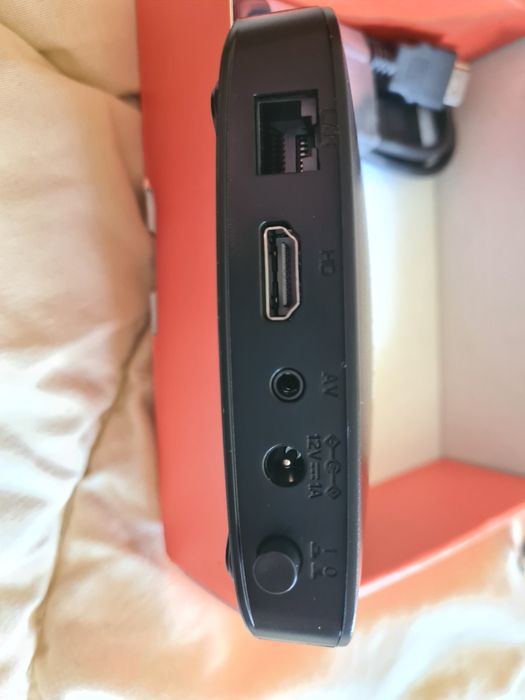 TV box на Android TV 2/16Gb