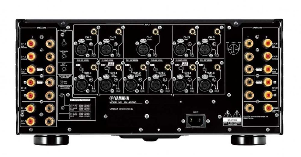 High-end - Amplificador Yamaha MX5200 - 11canais XLR