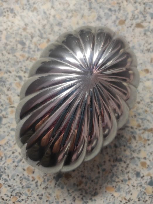 Бонбоньєрка від GEORG  JENSEN.