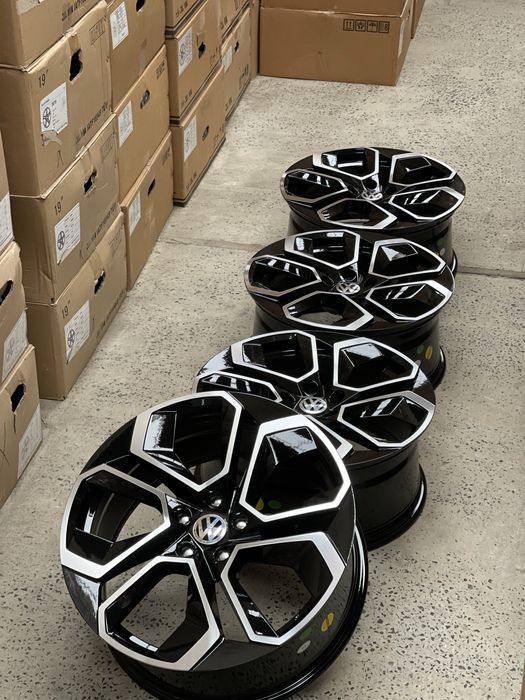Диски Нові R17/5/112 Skoda Octavia A5 7 8 Superb Karoq VW Golf Tiguan