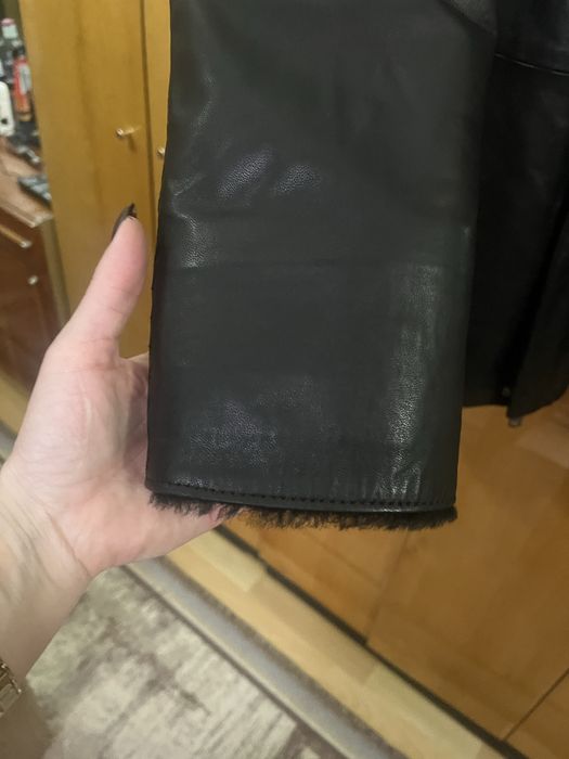 Продам чоловічу шкіряну куртку, дублянку