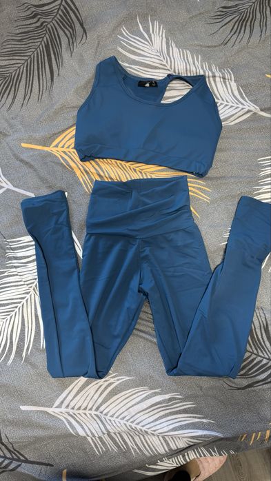 Спортивний костюм