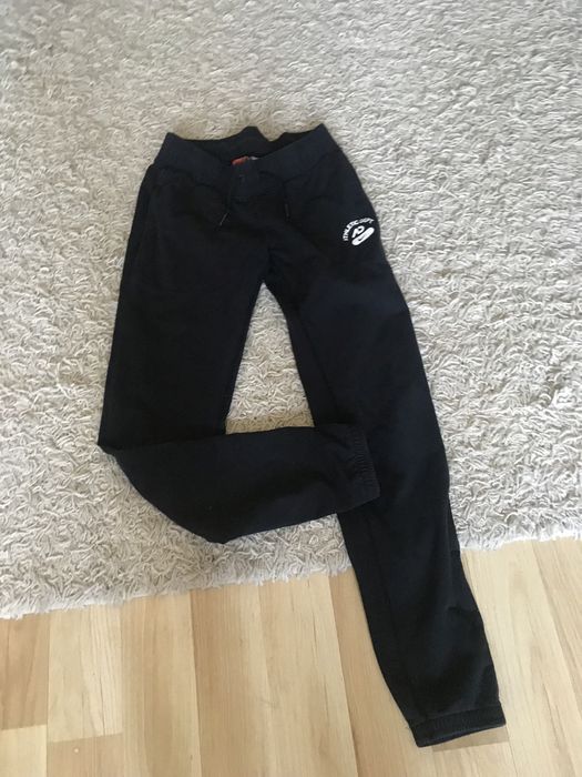 Spodnie dresowe damskie  Nike r. S