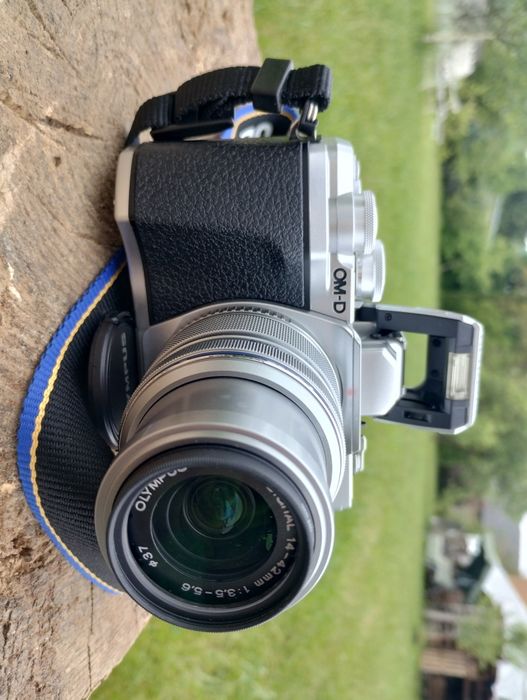 Aparat Olympus OM-D E-M10 Mark III