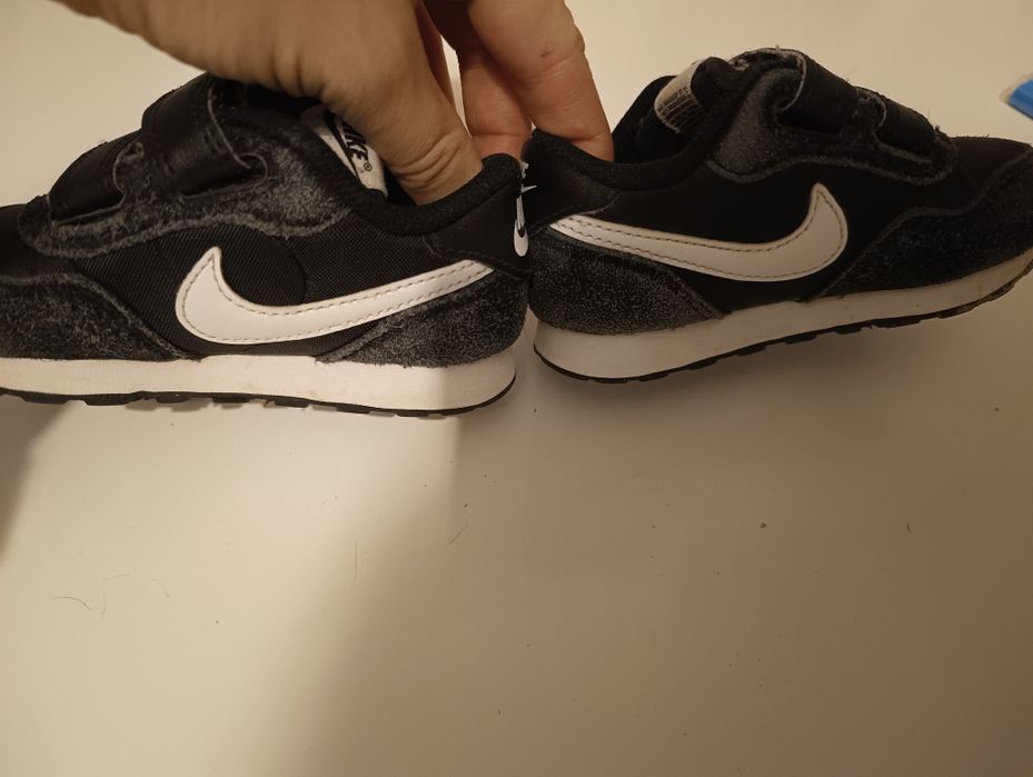 Buty Nike dla chłopczyka r.23,5