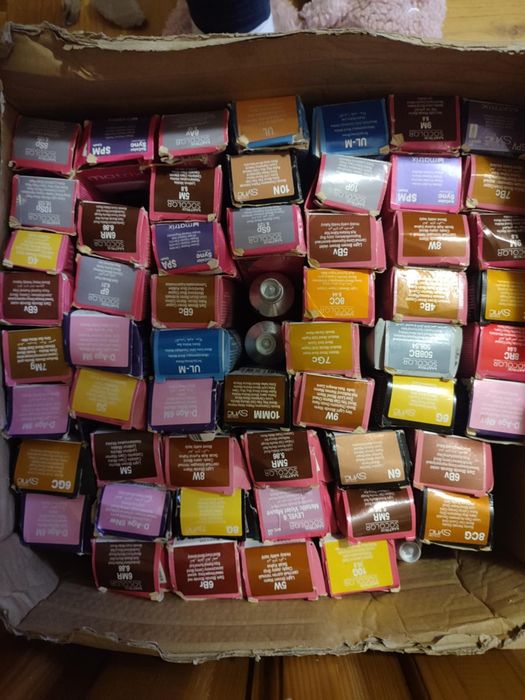 Sprzedam farby Matrix