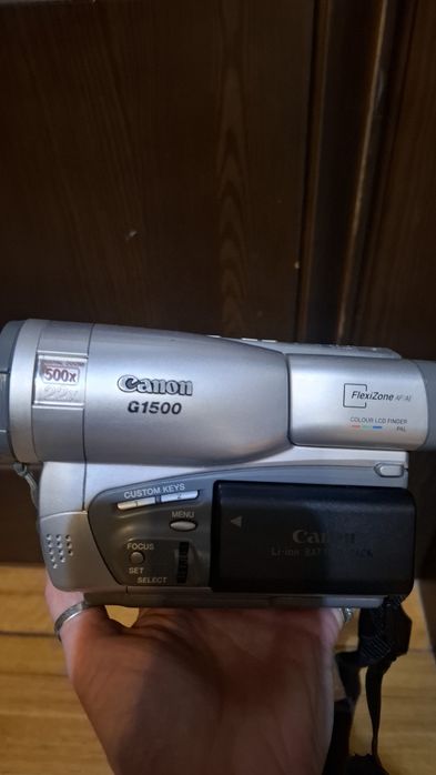 Відео камера Canon