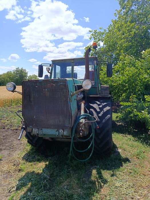 Продається т150 з лопатою  в комплекті