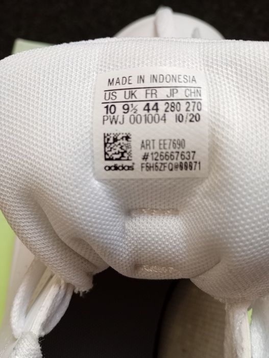 Buty nowe; adidasy-białe nr44