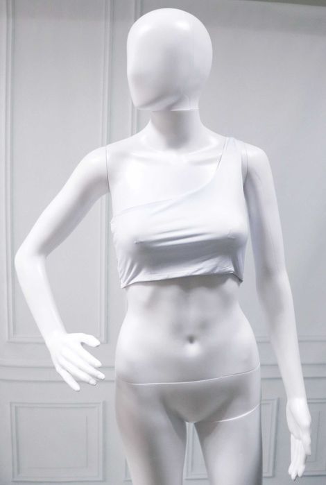 Nowy top na jedno ramię PrettyLittleThing r. 40