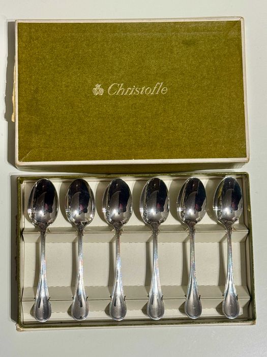 CHRISTOFLE - 6 Colheres de Café - modelo "Perles" - casquinha de prata - na caixa original