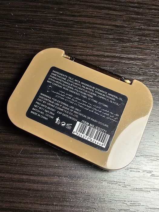 Ushas - Natural Eyebrow Powder. Cienie do brwi.