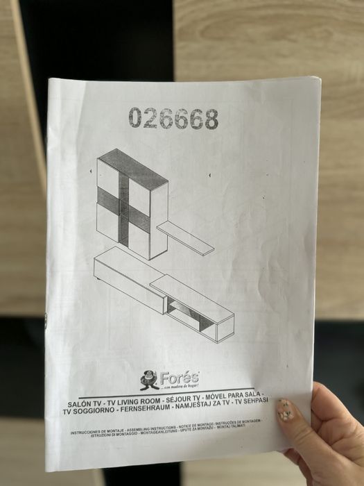 Móvel de sala moderno com espaço para TV