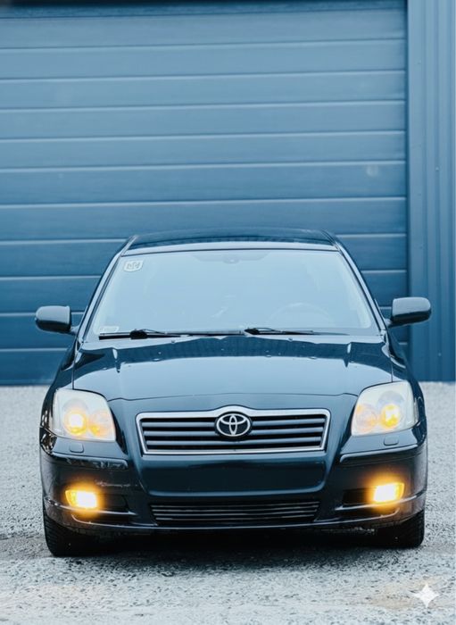 Продам Toyota Aventis